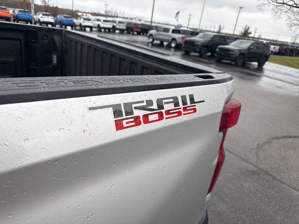 2021 Chevrolet Silverado 1500 4WD Crew Cab Short Bed LT Trail Boss