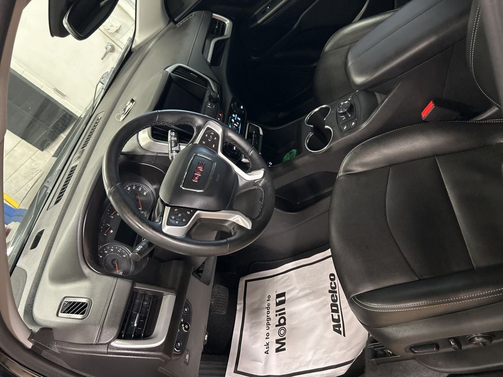 2024 GMC Terrain AWD SLT