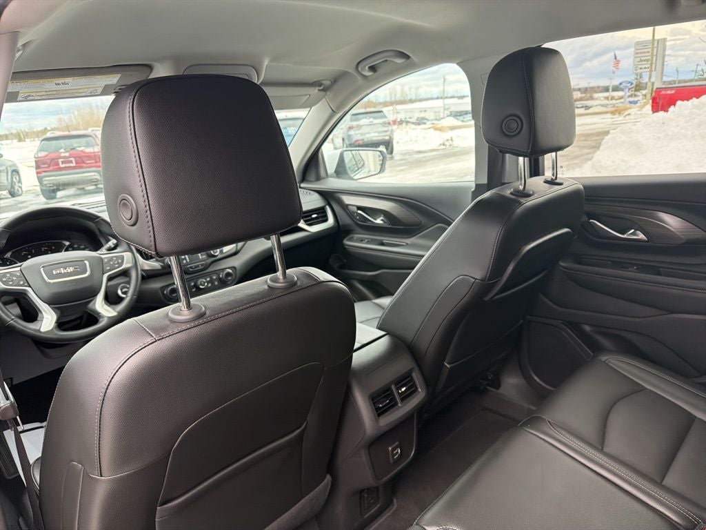 2024 GMC Terrain AWD SLT