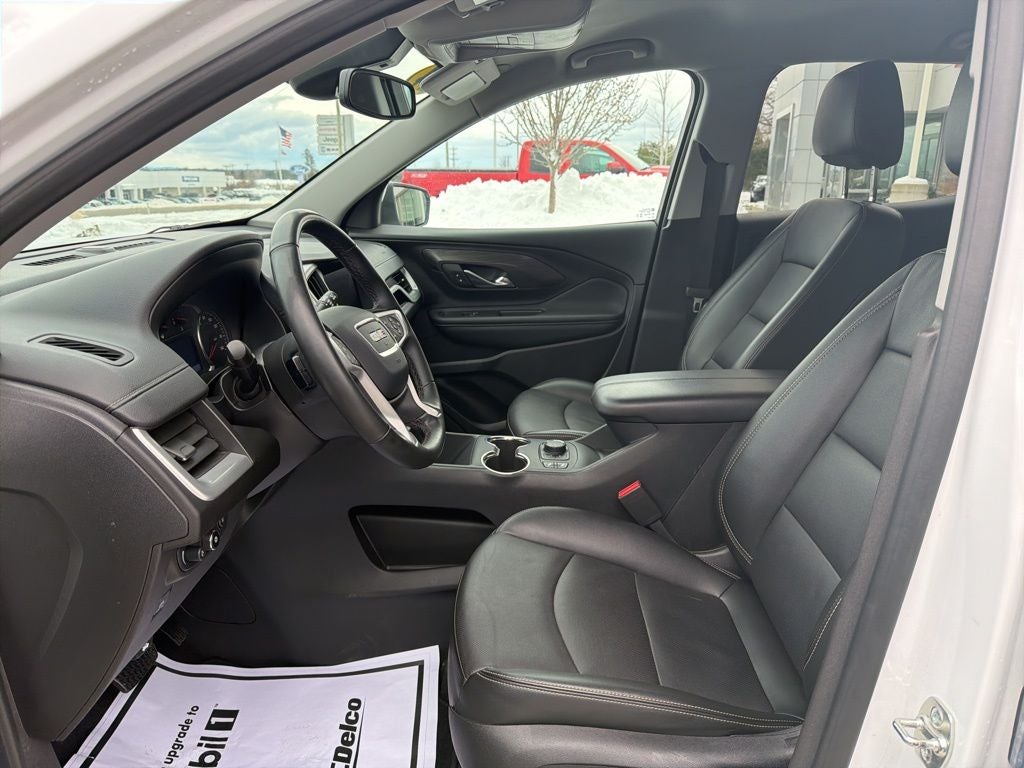 2024 GMC Terrain AWD SLT