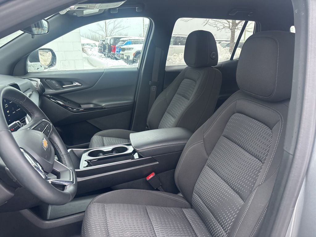 2025 Chevrolet Equinox AWD LT