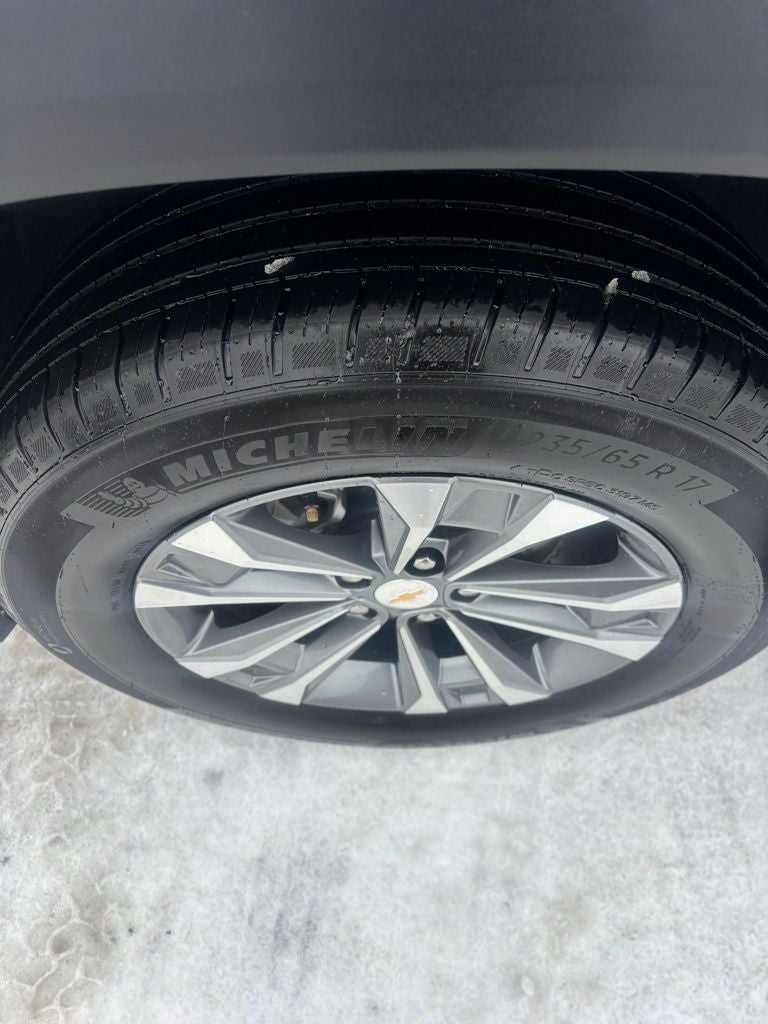 2025 Chevrolet Equinox AWD LT