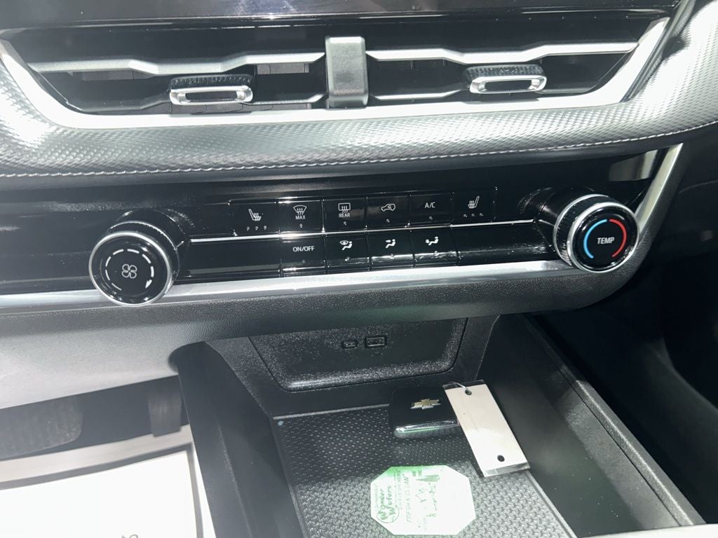 2025 Chevrolet Equinox AWD LT