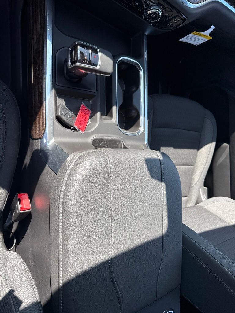 2026 GMC Sierra 1500 Crew Cab, Standard Bed, Elevation, 4WD