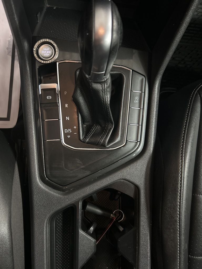 2018 Volkswagen Tiguan 2.0T SEL