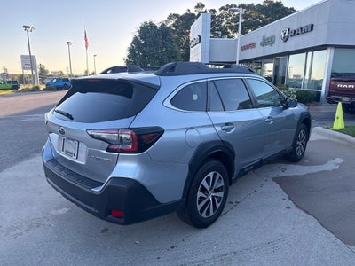 2025 Subaru Outback Premium