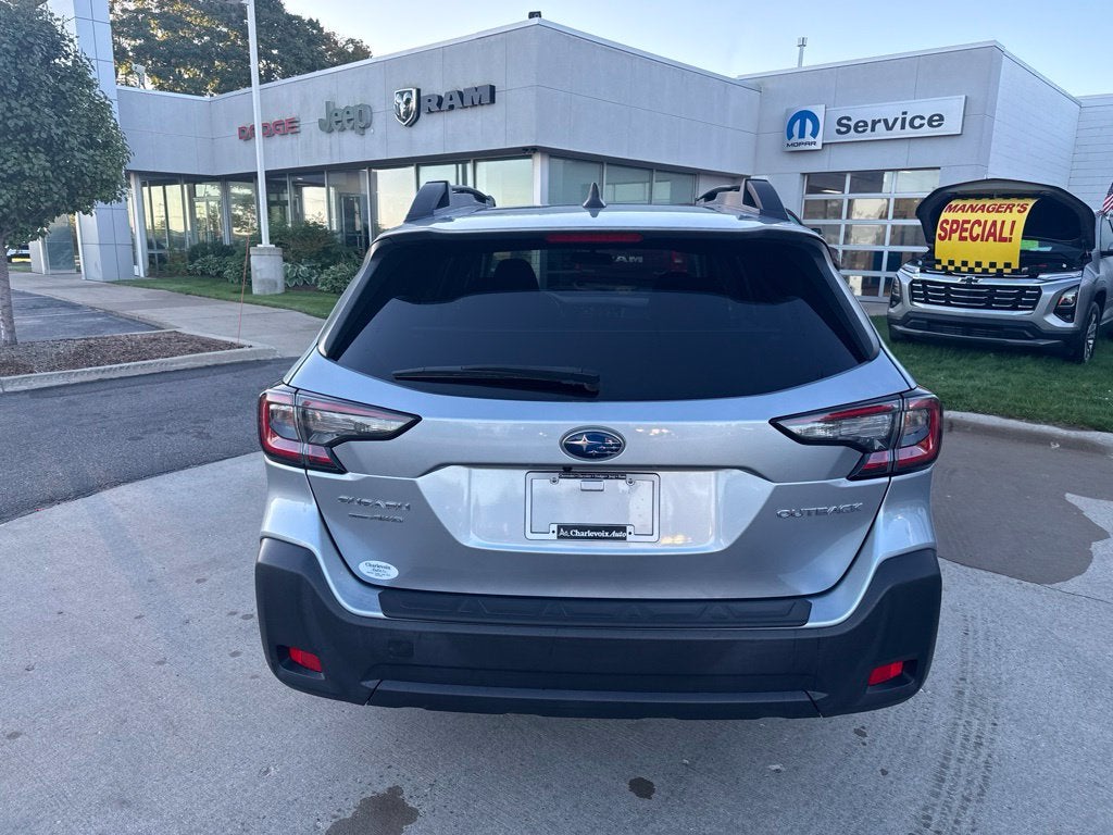 2025 Subaru Outback Premium