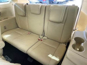 2017 Toyota Highlander XLE 3.5 Liter V6 AWD 3rd Row Seating