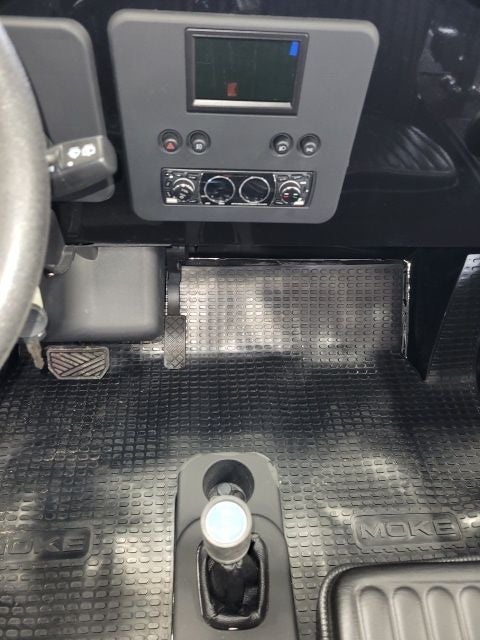 2023 MOKE MOKE Black and white bimini top included