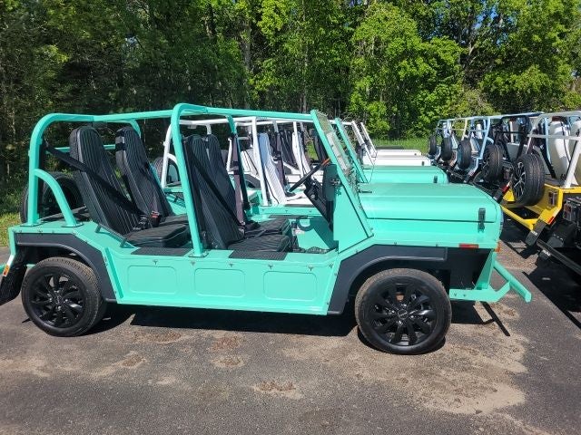 2023 MOKE MOKE Black bimini top included