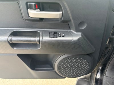 2014 Toyota FJ Cruiser Base
