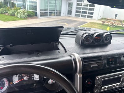 2014 Toyota FJ Cruiser Base