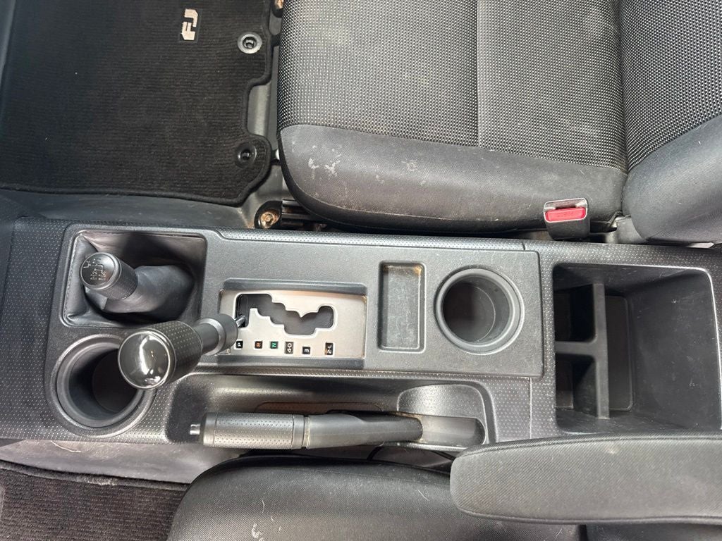 2014 Toyota FJ Cruiser Base