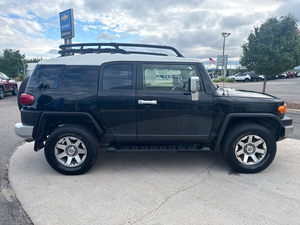 2014 Toyota FJ Cruiser Base