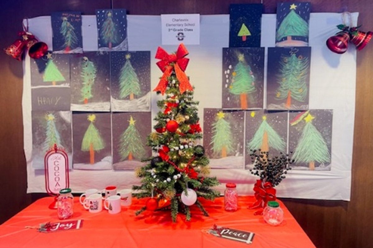 Christmas Showroom Decorating Contest